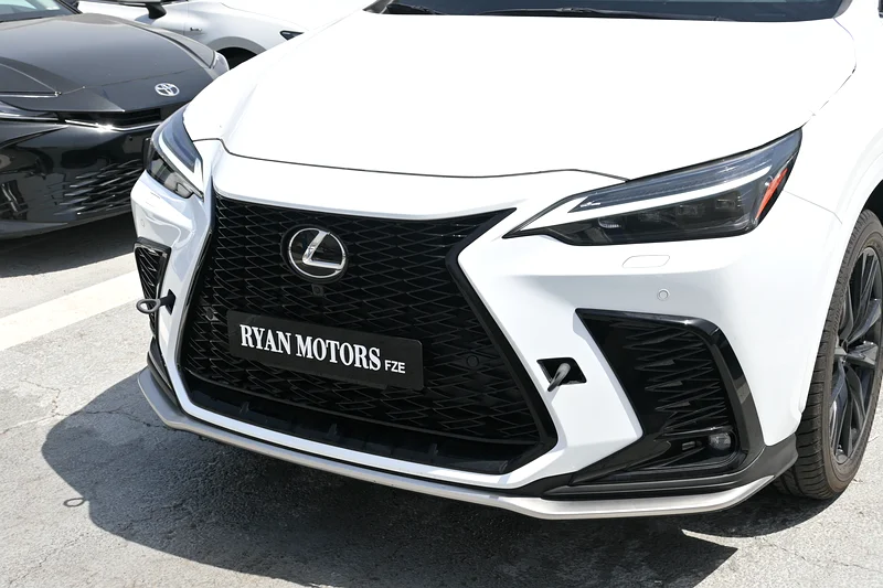 F Sport 2.4 لتر لكزس NX350 F-Sport 2.4 لتر توربو بنزين دفع كلي للعجلات موديل 2024، اللون أبيض63232140069890111