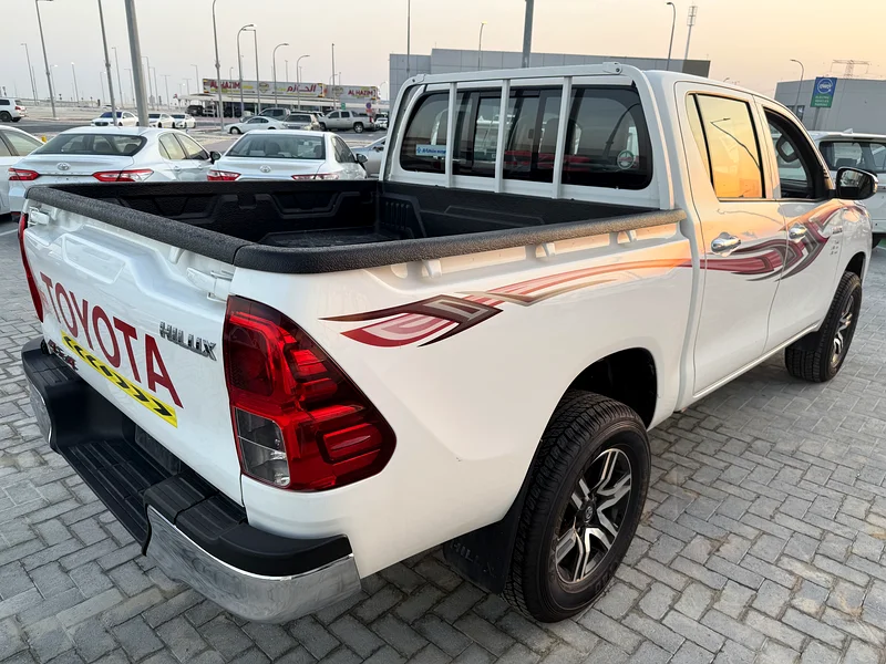 TOYOTA HILUX 4X4 (2023) DIESEL, GCC63167561002883113
