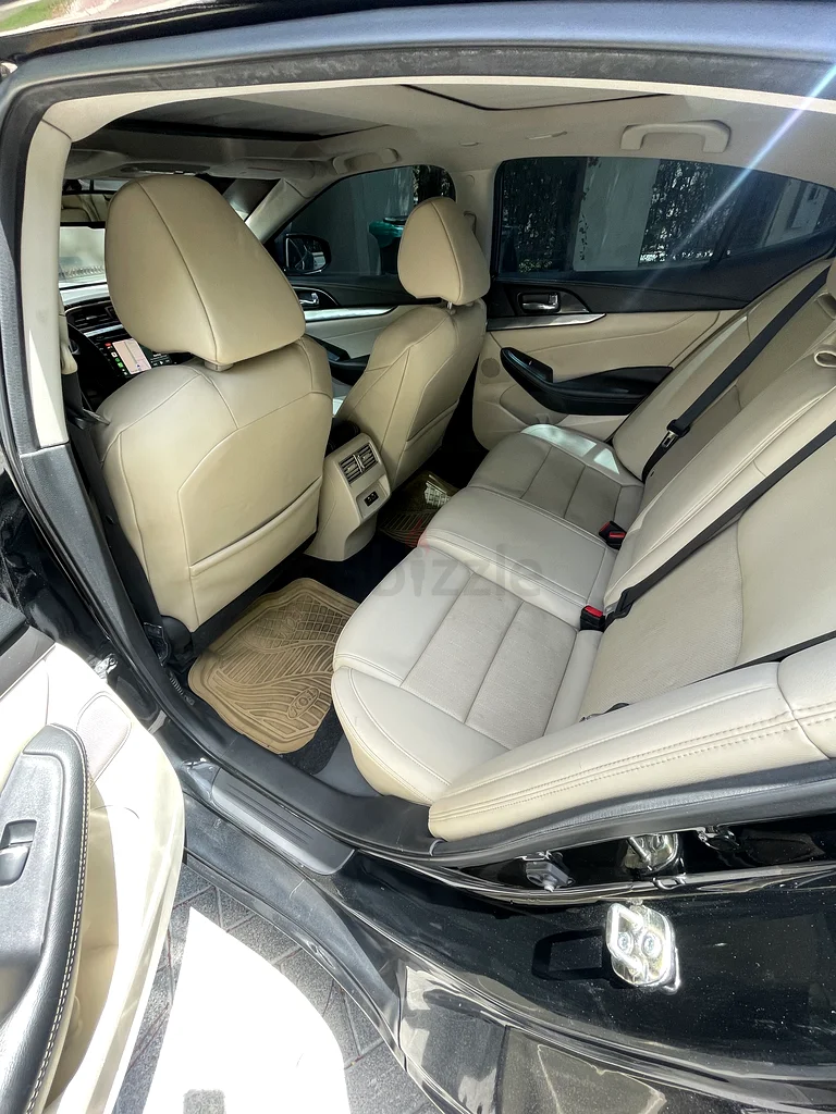 Nissan Maxima SV63148165331075114