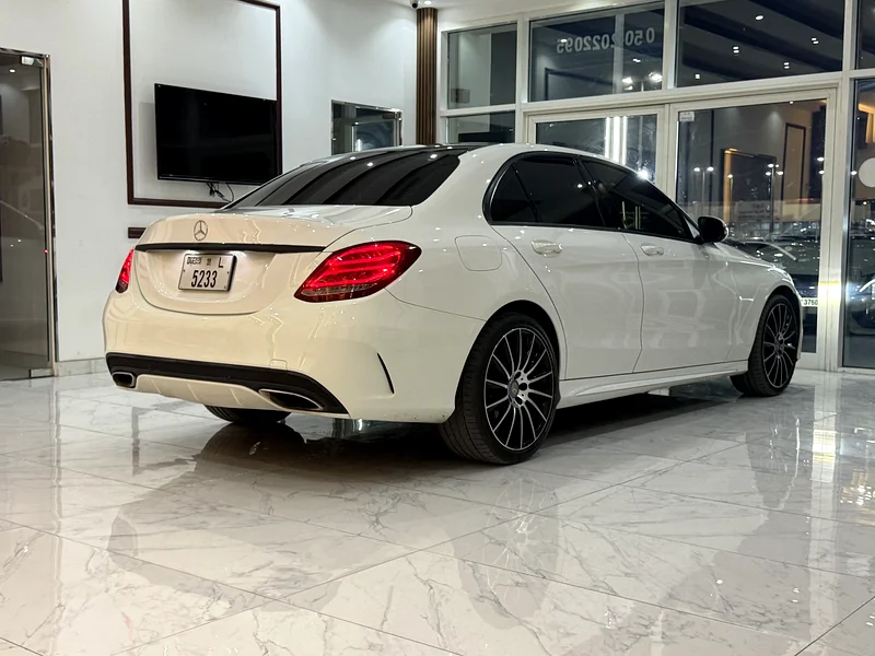 Mercedes-Benz C300 2017 clean title63230653342595113