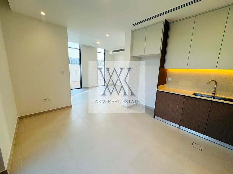 Pool View I Single Row | Corner Plot62893248857217114