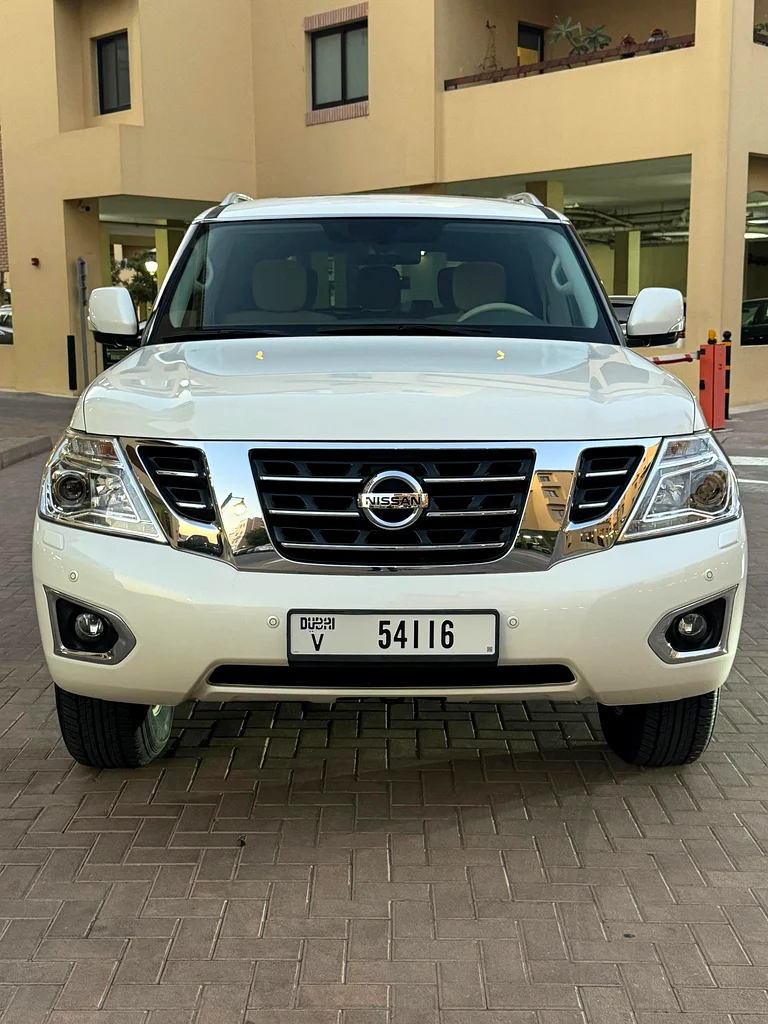 Nissan Patrol 2019 SE Low Mileage 84000Kms Full Service History available63156990764417114
