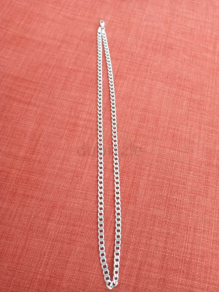 سلسلة فضية أنيقة للرجال للبيع63231193831683111
