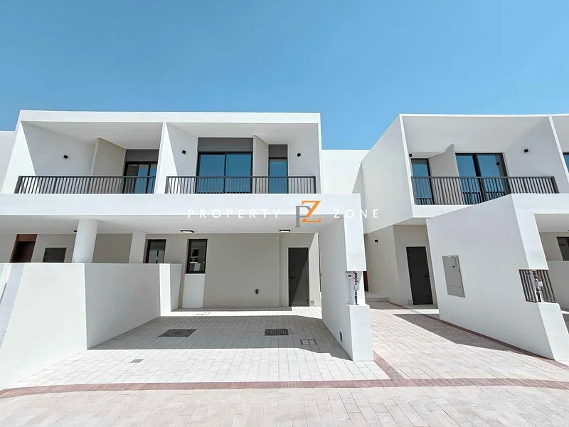 Luxury Redefine • Perfect Family Home • Vastu Unit62888375079937111