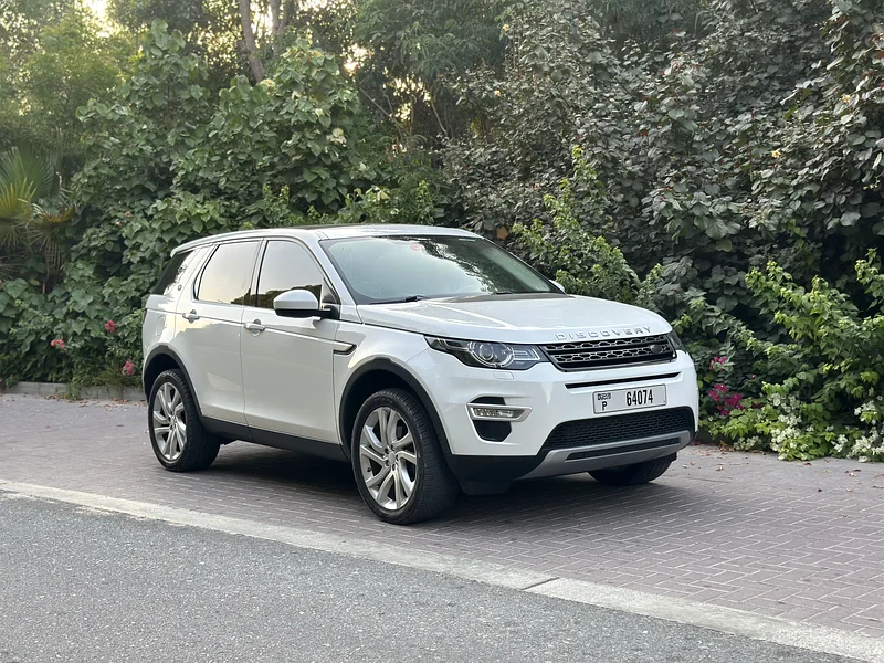 2016 Land Rover Discovery Sport HSE – Luxury SUV | AWD | Full Option | GCC Specs63226217067011115