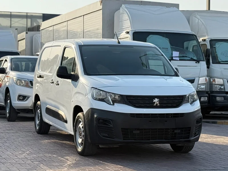 2022 | Peugeot Partner | Van | Manual | Ref# 73062935672033410112