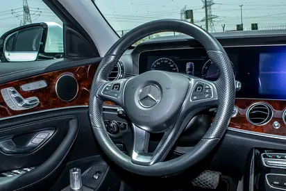 2017 Mercedes-BENZ E-CLASS — фото 14
