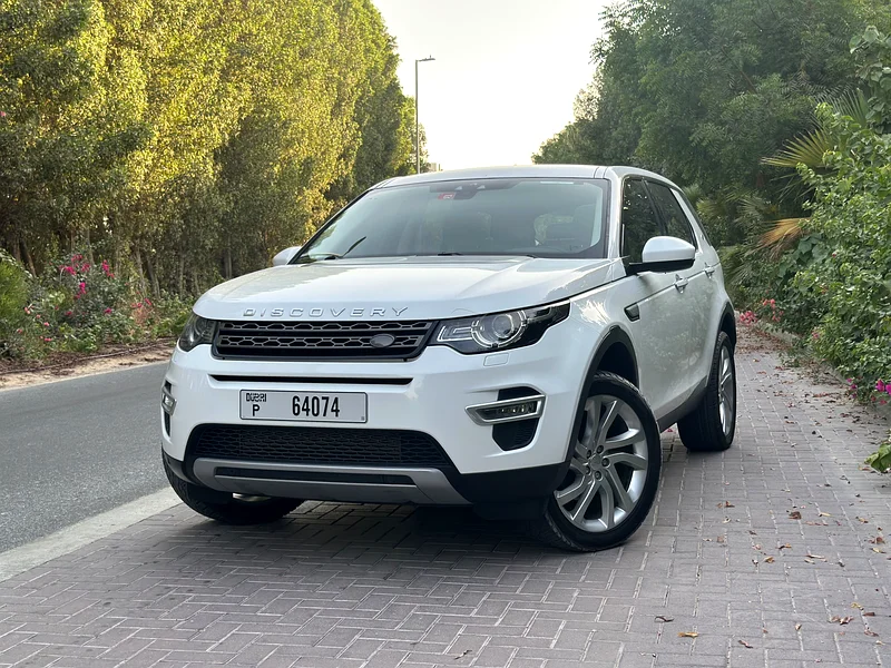 2016 Land Rover Discovery Sport HSE – Luxury SUV | AWD | Full Option | GCC Specs63226217067011112