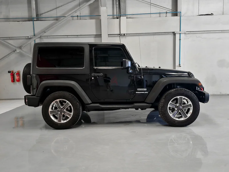 AED 1166/month | 2017 Jeep Wrangler Sport | GCC Specs | Ref#32463463152288540675113