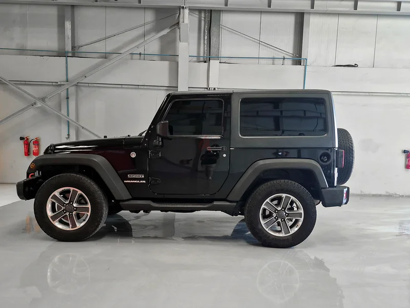 AED 1166/month | 2017 Jeep Wrangler Sport | GCC Specs | Ref#32463463152288540675114