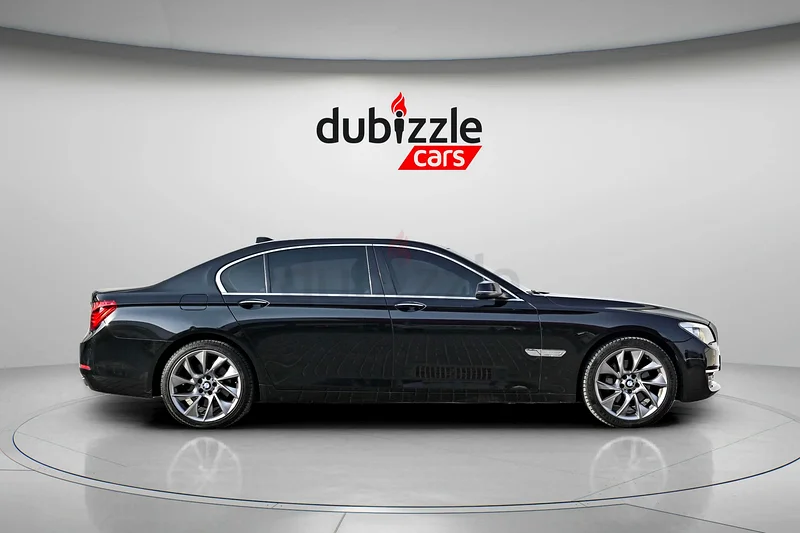 درهم 1440 شهريًا | BMW سلسلة 7 موديل 2015 | مواصفات خليجية | المرجع#32299563160610641027113
