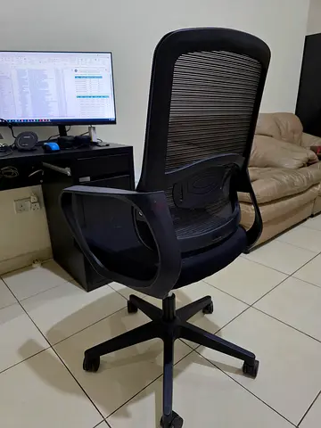 Homes r us Computer Low Back Office Chair, Black