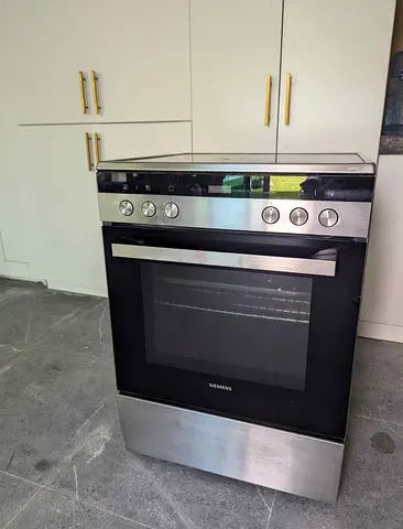 Siemens Electric Cooker, 60 cm, HK9R3A250M | FREE DELIVERY | INSTALLATION