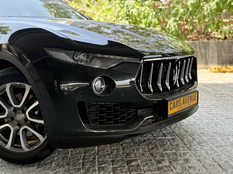 Maserati Levante 2017 – Black on Red | GCC Specs | 1-Year Unlimited KM Warranty62932677137667111