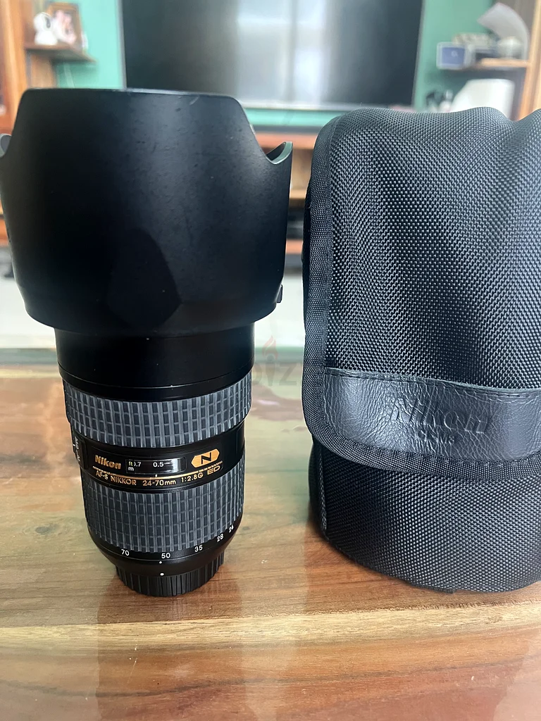 عدسة نيكور 24-70 مم f/2.8G ED VR – AF-S (عدسة زوم قياسية احترافية)63266945468417112