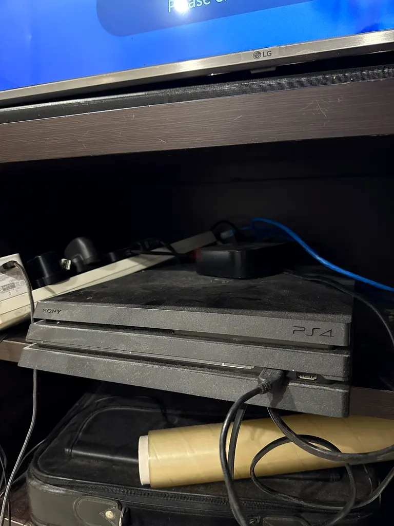 Ps4 pro63228830905858111