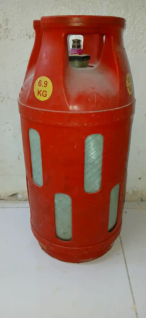 gas cylinder