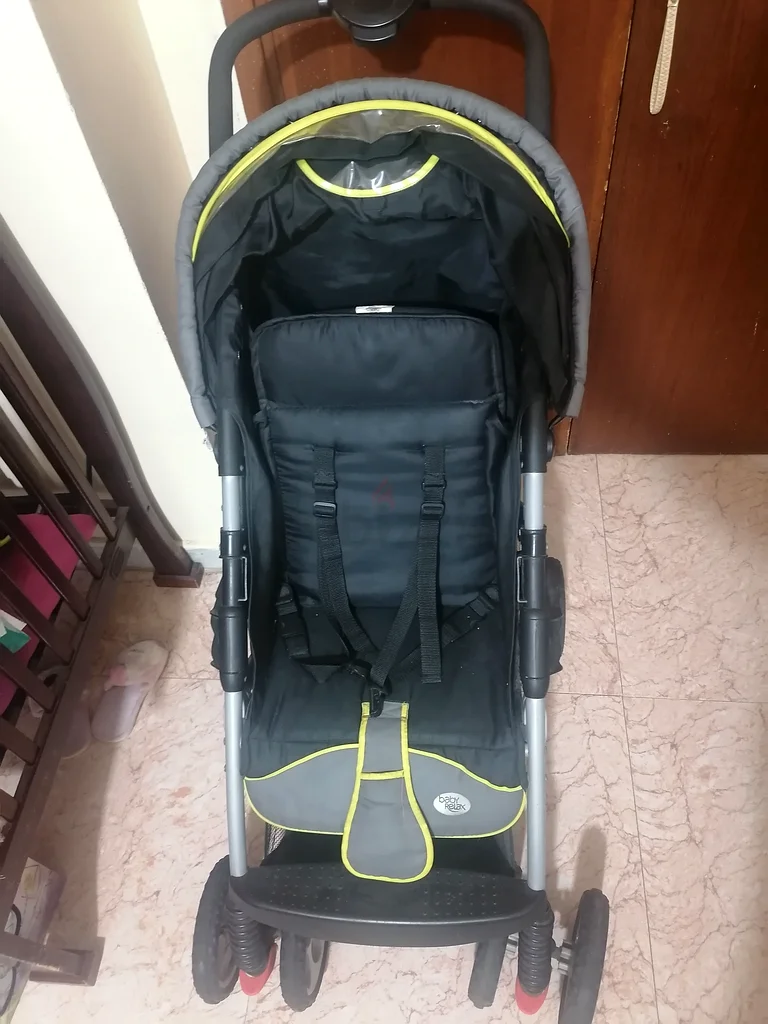 عربة أطفال مع مقعد سيارة63207887995521113