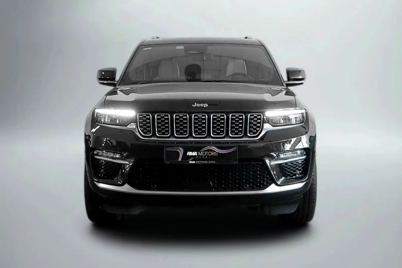 4,811 / 60 months | 0% DP | 2024 Grand Cherokee Summit / Full Service History / Warranty63225697018753112