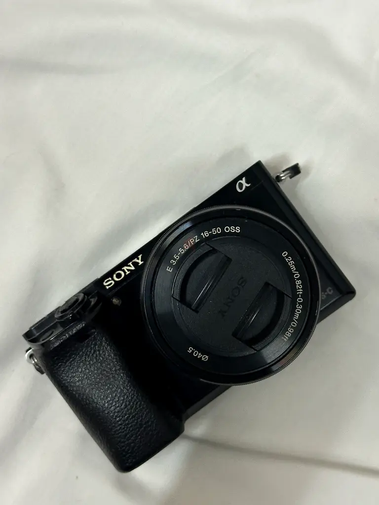 Sony camera a6000