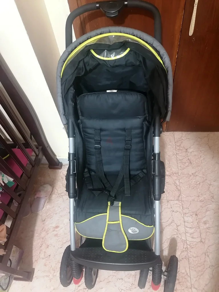 عربة أطفال مع مقعد سيارة63207887995521112