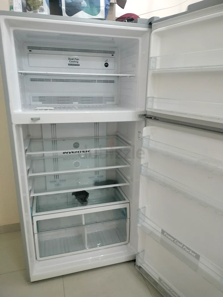 ثلاجة مستعملة (هيتاشي) للبيع63170401615235112