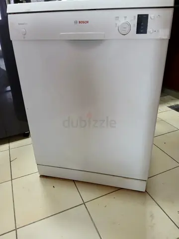 Bosch two rack dishwasher white colour