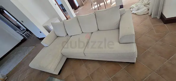 Amazing Condition The One Kingstone L-Shaped sofa