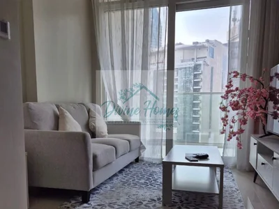Furnished/vacant/1bedroom/burj Khalifa View