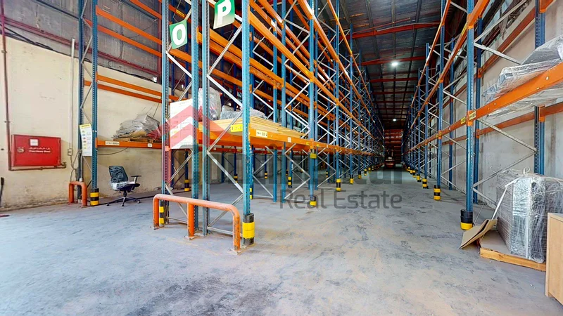 Huge warehouse for rent in Sharjah62868799189634114