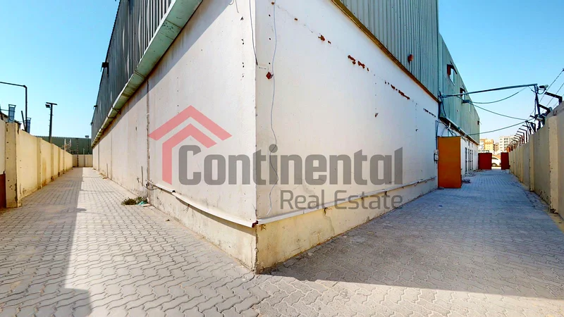 Huge warehouse for rent in Sharjah62868799189634113