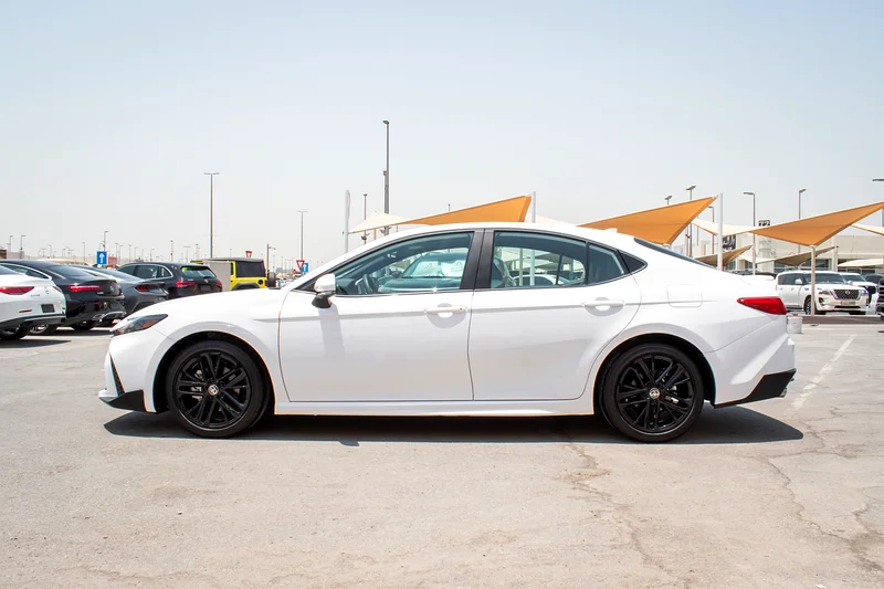 TOYOTA CAMRY .. SE .. 2025 Agency Paint63167561060994113