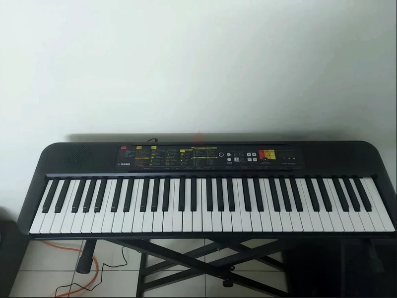 Yamaha PSR-F52 Portable Keyboard - Your Musical Journey Starts Here!63264074328195111