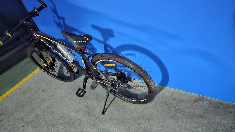 Sporty and perfectly clean bike62933694507395111