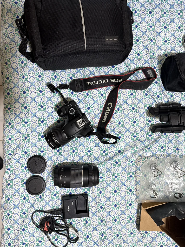 كانون EOS 1100D + حامل ثلاثي للبيع63266945536643111