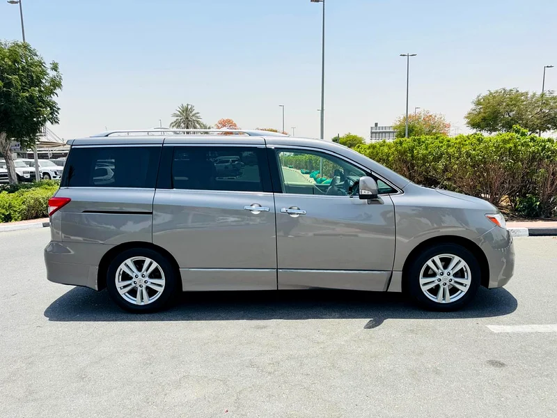نيسان كويست، خيار كامل، مالك واحد63178882572033114