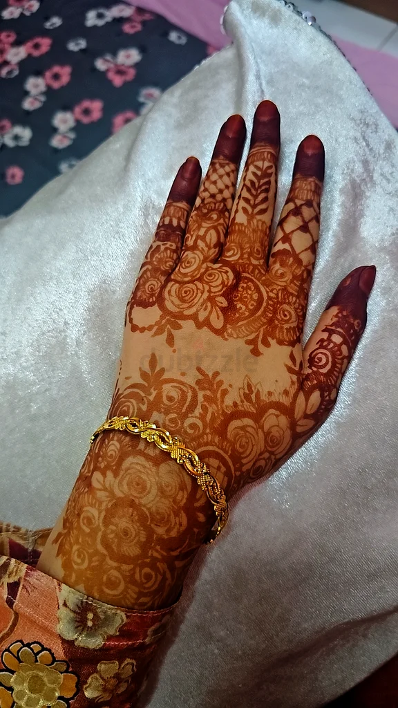 Henna Artist in Ajman63222349193858111