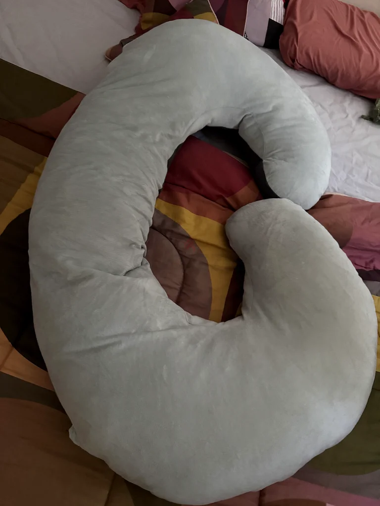 Pregnancy Pillow for giveaway629306524888351123