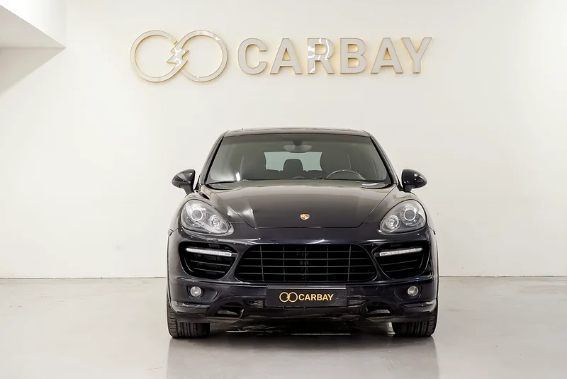 AED 2040 PM | PORSCHE CAYENNE GTS 2013 | 21” GTS II WHEELS |PRISTINE CONDITION|1 YEAR WARRANTY|GCC63150023129090111