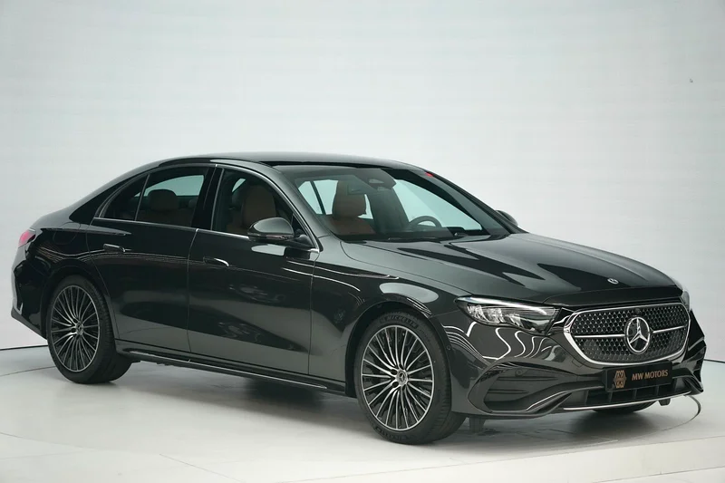 Mercedes-Benz E 200 | 2025 GCC 0km | Agency Warranty | AMG Package629316442912011114