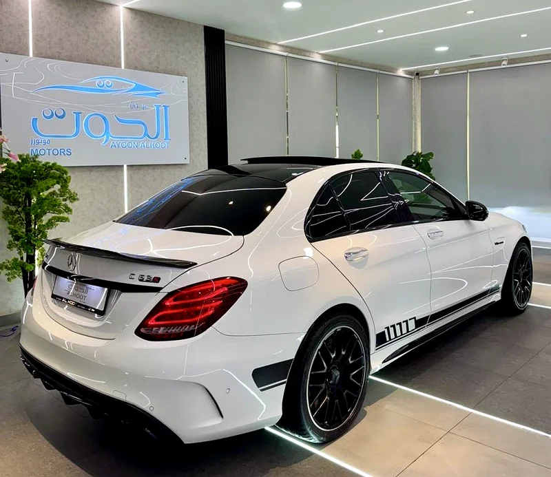 FACE LIFTED TO 2020 AMG MERCEDES C63S  V8 || FULLY LOADED || LIKE NEW || GCC62932673295745111