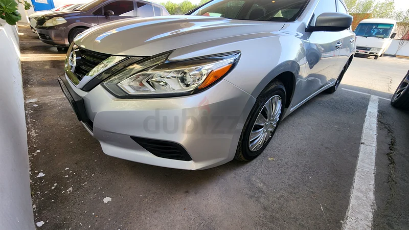 Altima 83k km - Very Good condition63149584919811111