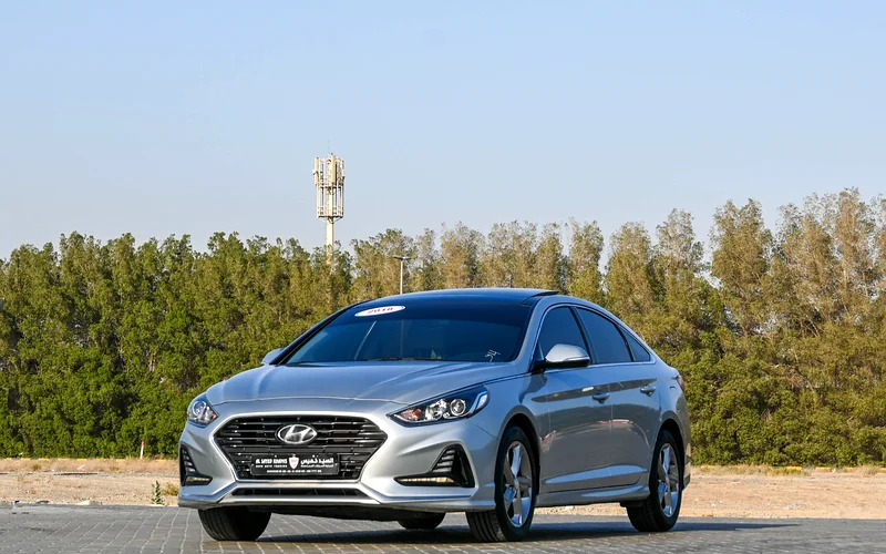 HYUNDAI SONATA 2018 GCC MID OPTION IN EXCELLENT CONDITION63172654290306111