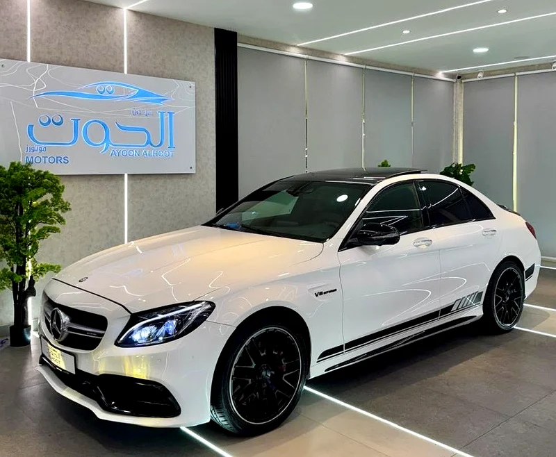 FACE LIFTED TO 2020 AMG MERCEDES C63S  V8 || FULLY LOADED || LIKE NEW || GCC62932673295745118