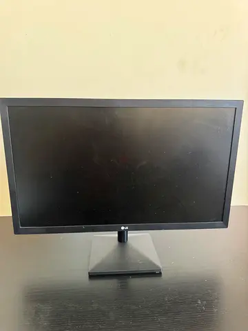 LG LED Monitor - 24 Inch