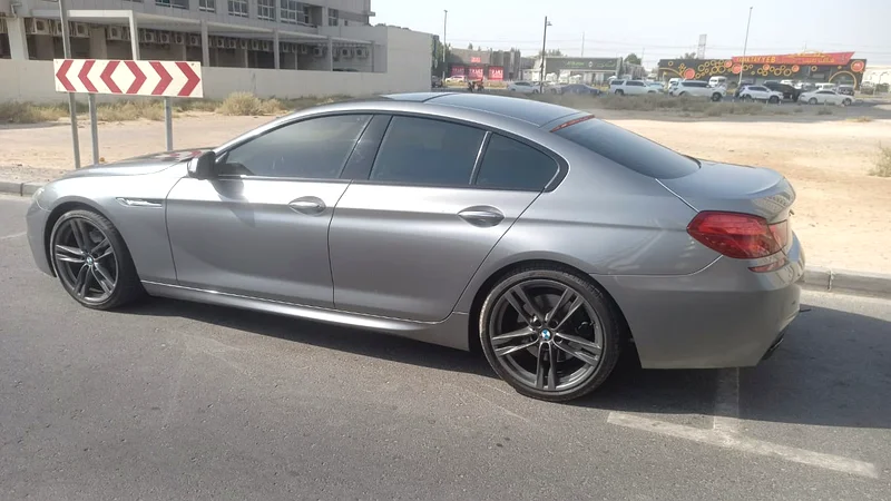 BMW 650I  V8 2013  GCC SPECS     LADY DRIVEN63230142051331112
