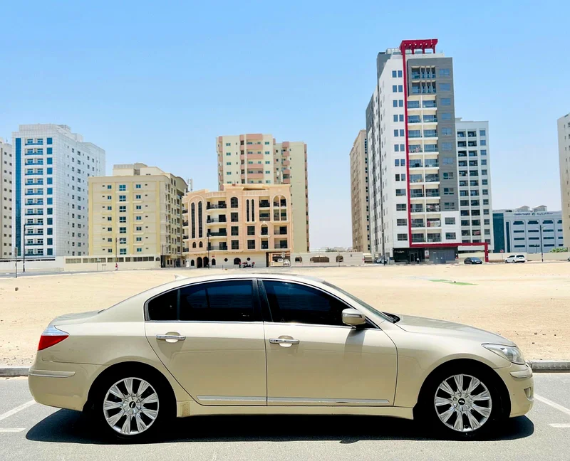 A BEAUTIFUL CLEAN HYUNDAI GENESIS 2011 MODEL GCC SPACE EXCELLENT CONDITION CLEAN CAR REF:878063137332907394112