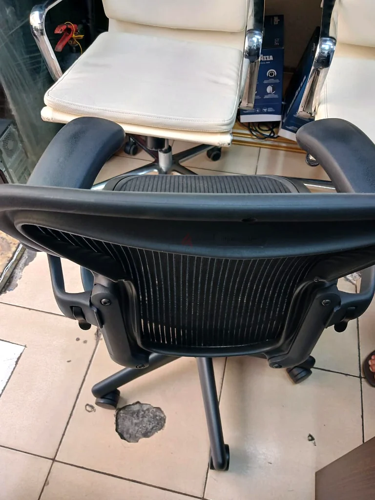 Herman Miller Aeron Chair Good Condition63186264877827111