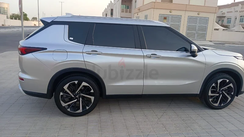 ميتسوبيشي أوتلاندر 2024، GLS هاي لاين، دفع رباعي63172651561218112