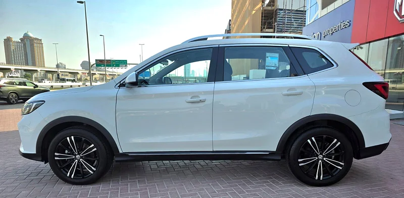 MG RX5 / 1.5T STD / 2024 / الضمان حتى مايو 203063179345832322112